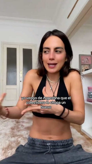 Una mujer argentina cuenta cómo son los baños de los boliches en España y es furor en redes