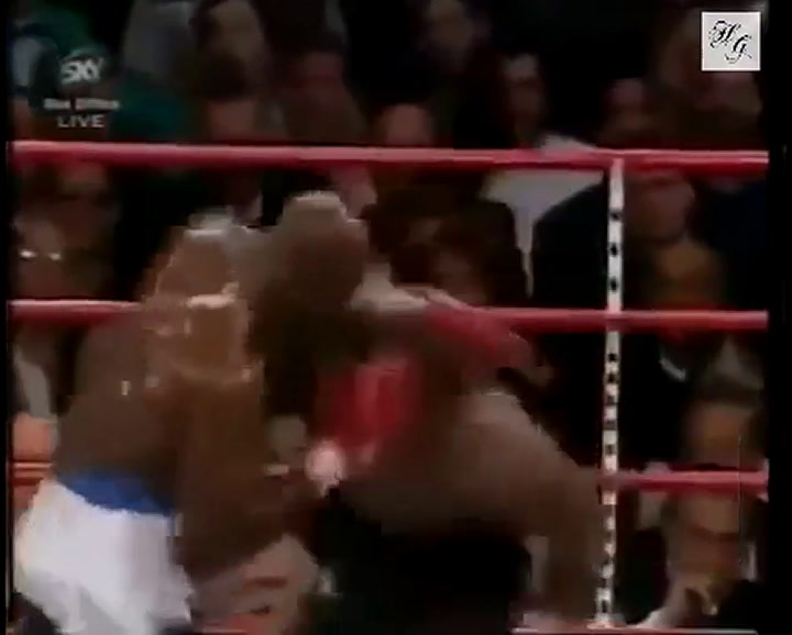 La histórica pelea entre Mike Tyson y Evander Holyfield