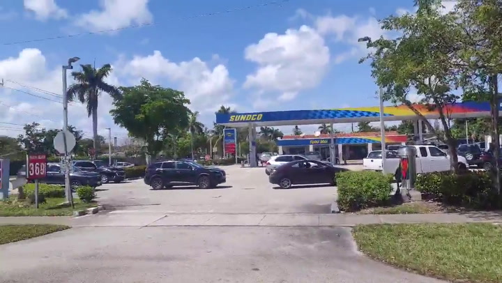 La interminable espera por cargar gasolina en Miami