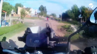 Persecución y tiroteo entre un policía de la Provincia y dos motochorros en La Plata