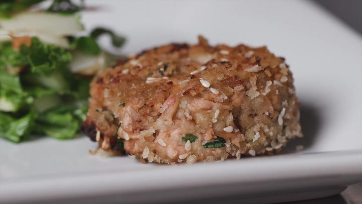HSTV - Asian Salmon Cakes With Crispy Bok Choy Salad | FryDay
