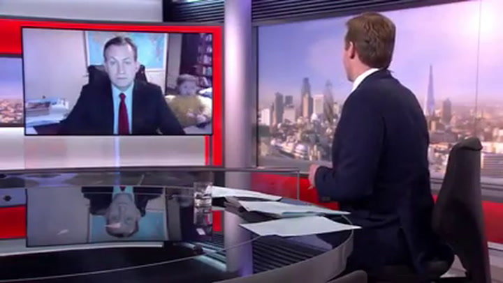 La insólita interrupción en una entrevista en vivo de la BBC