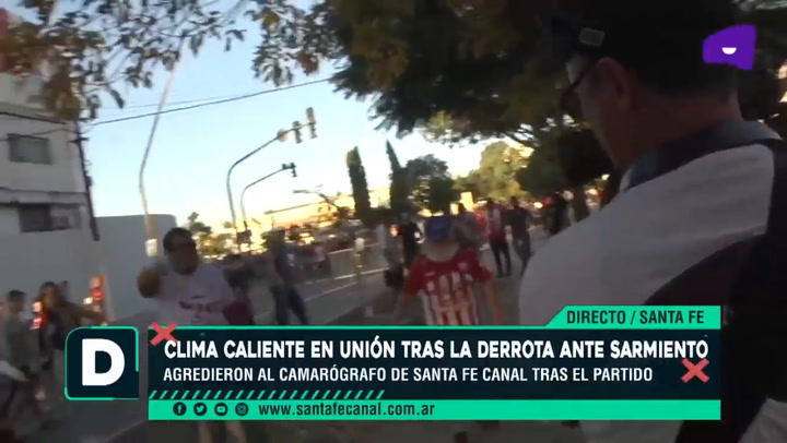 Hinchas de Unión agredieron a periodistas y se enfrentaron con la Policía: