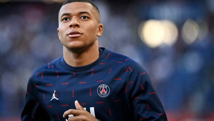 Kylian Mbappe rejects Real Madrid and signs lucrative new PSG deal
