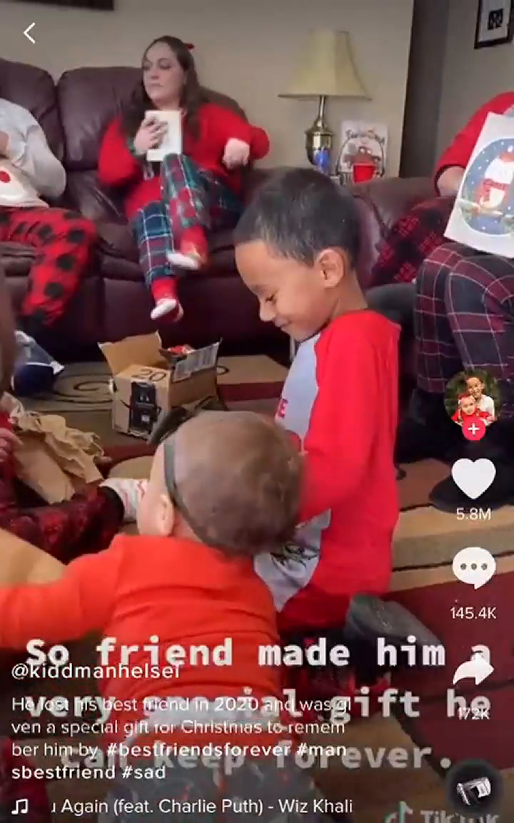 Perdió a su mejor amigo de cuatro patas y recibió un especial regalo de Navidad