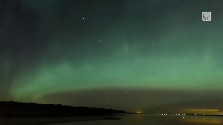 MUST SEE TIMELAPSE; THE NORTHERN LIGHTS DANCING ACROSS THE STARS