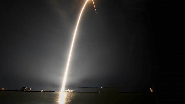Así fue el exitoso lanzamiento ruso de un satélite iraní de observación al espacio 