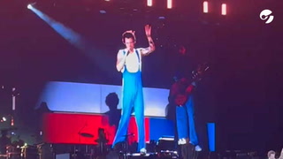 Harry Styles en Argentina. El cantante hizo que su público en River Plate le cante el feliz cumpleaños a su hermana Gemma