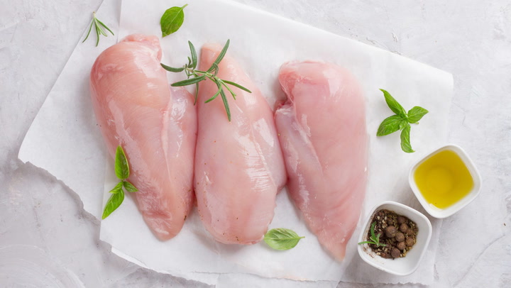 How to Handle Raw Chicken Safely—Plus Why You Should Never Wash Chicken