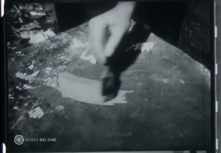 Video. Segmento sobre el pintor argentino en el episodio 1607 del noticiero - Septiembre de 1969