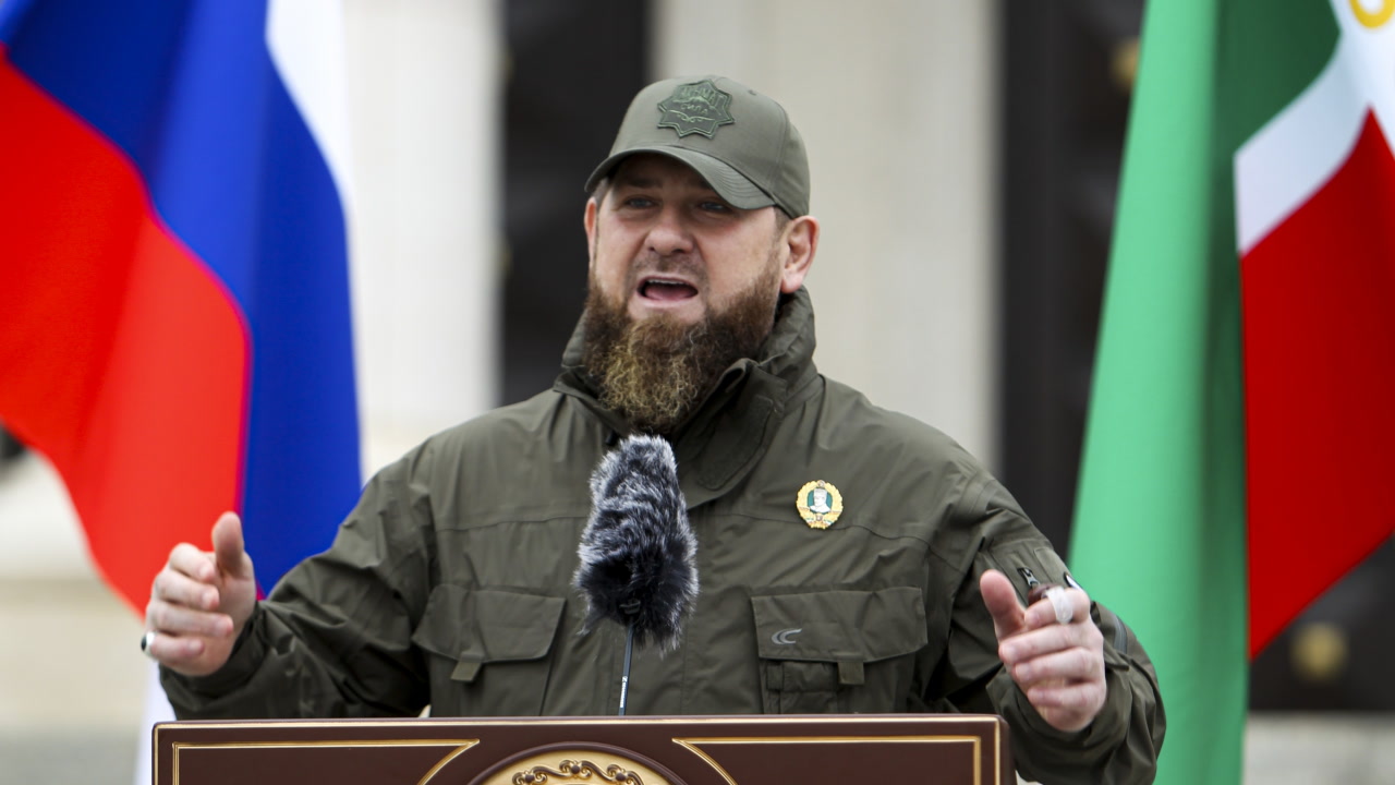 Putin's lapdog wears Prada: Chechen leader Kadyrov poses on TikTok while  his men kill civilians in Ukraine | The Independent