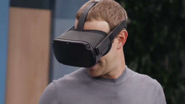 Mark Zuckerberg prueba un visor de RV que no requiere de mandos especiales