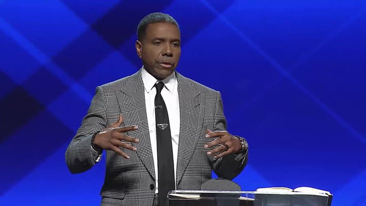 Creflo Dollar - Trusting God in the End Times (Part 1)