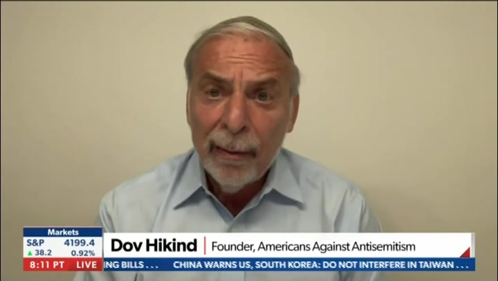 Newsmax guest accuses Bernie Sanders of leading Jews to 'gas chamber'