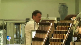 Luis Miguel reapareció en público en un centro comercial de Miami